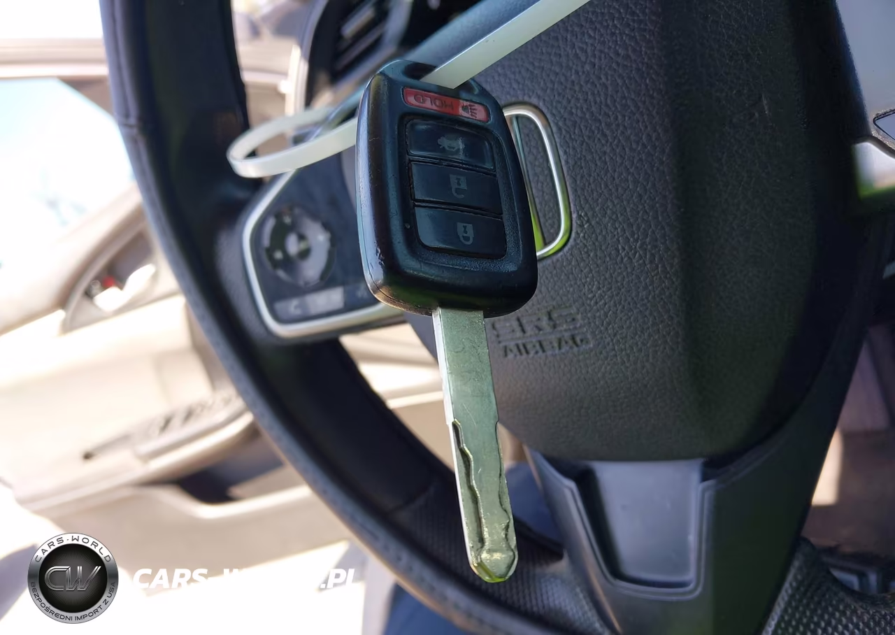 2018 Honda Civic Lx VIN:2HGFC2F57JH522655 - 11