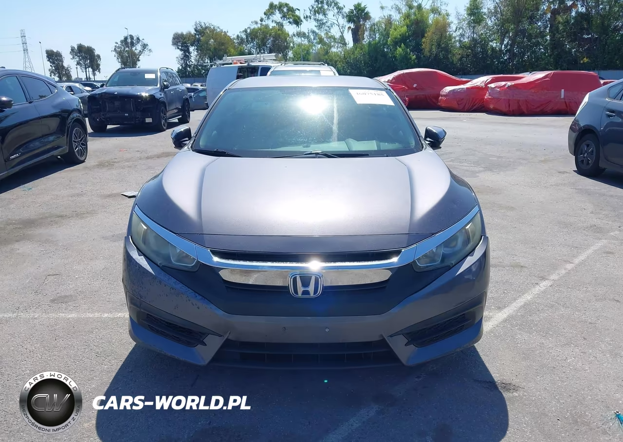 2018 Honda Civic Lx VIN:2HGFC2F57JH522655 - 12