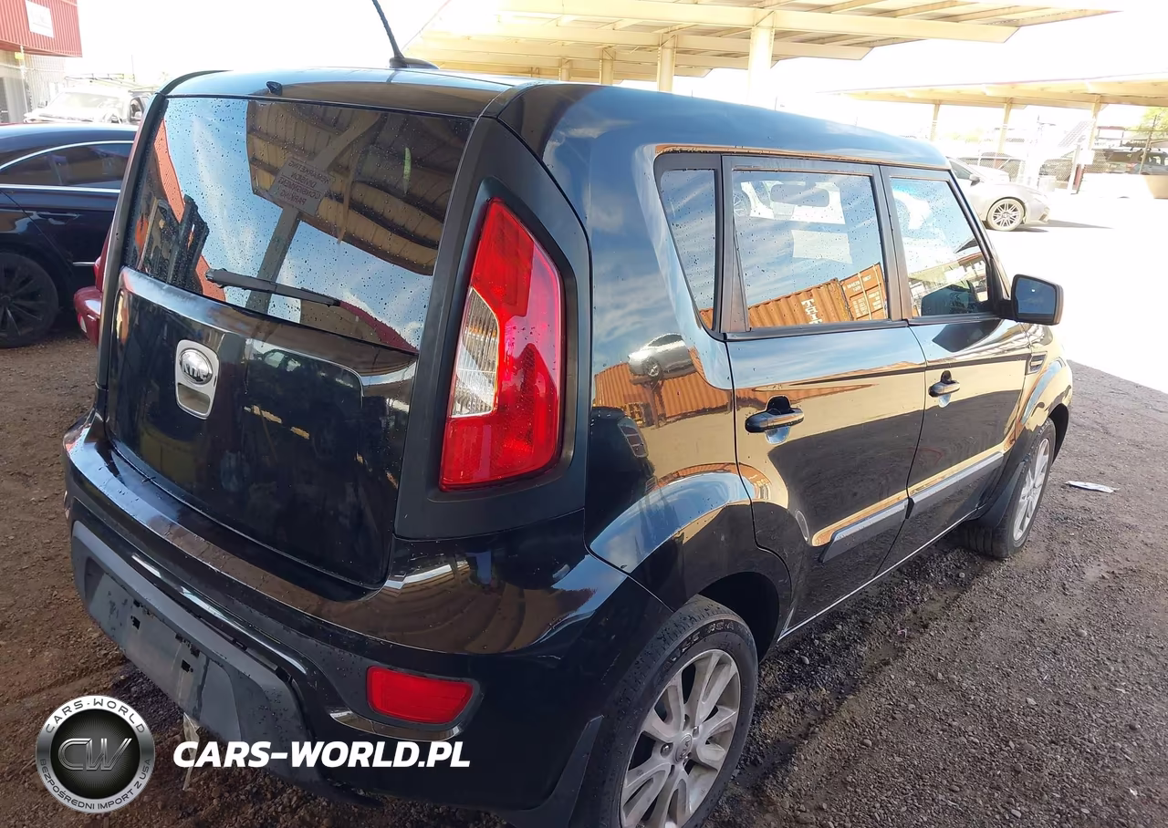 2013 Kia Soul + VIN:KNDJT2A66D7755838 - 4