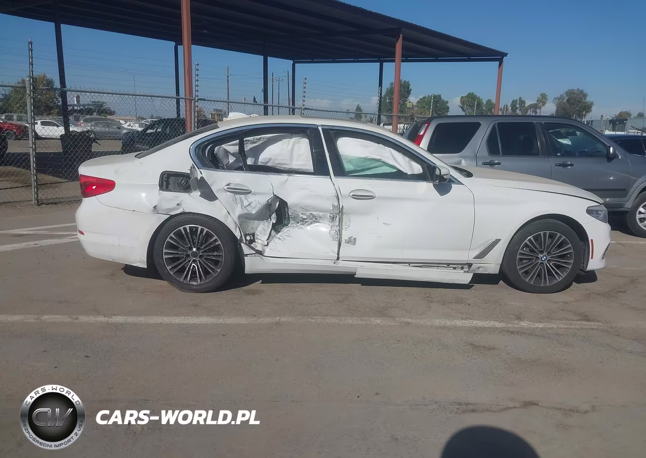 2018 BMW 530I VIN:WBAJA5C55JWA37145 - 12