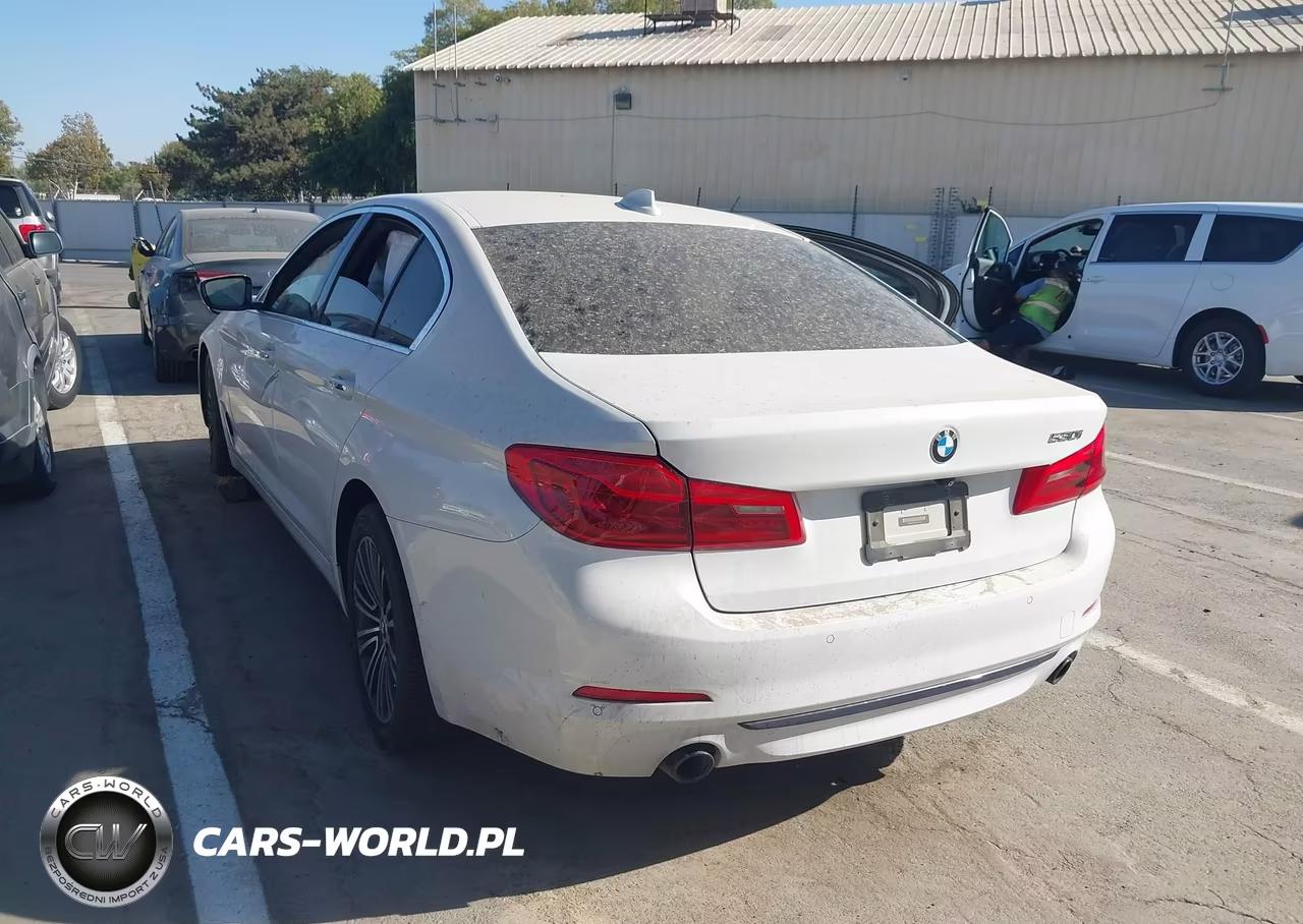2018 BMW 530I VIN:WBAJA5C55JWA37145 - 3