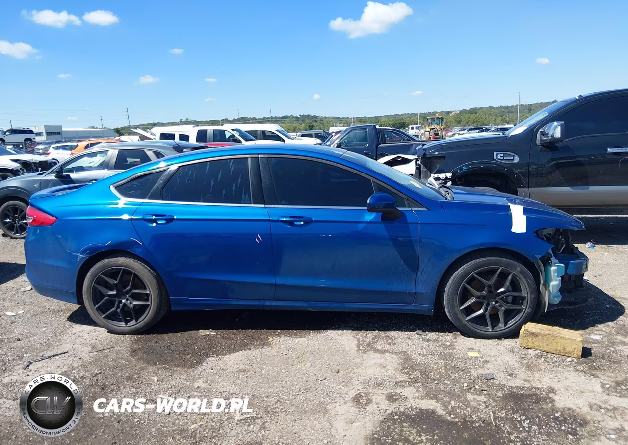 2017 Ford Fusion S VIN:3FA6P0G72HR148323 - 13