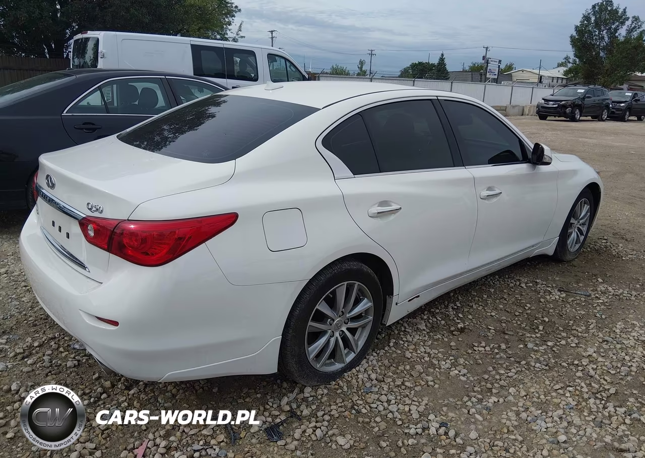 2015 Infiniti Q50 Premium VIN:JN1BV7AR0FM391235 - 4