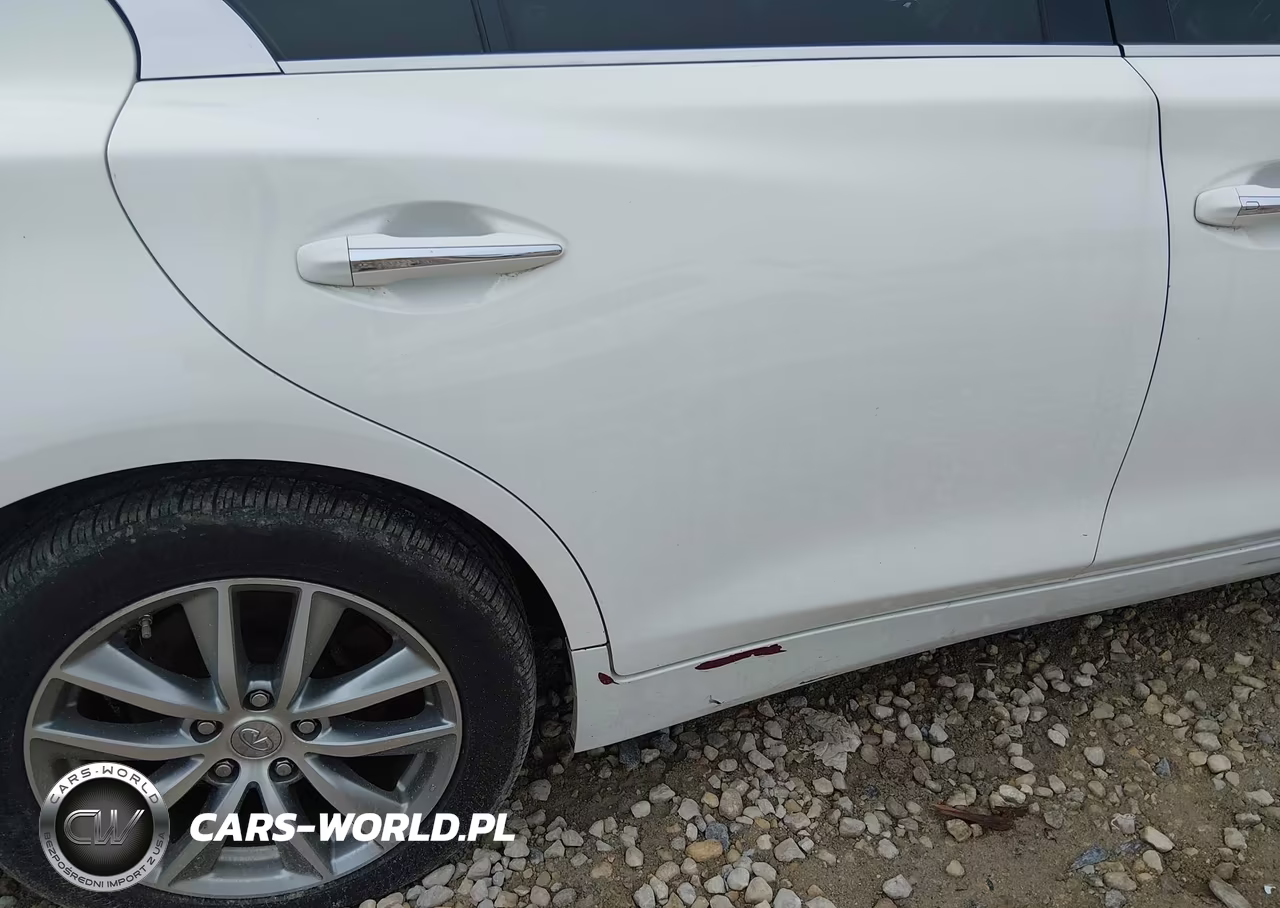 2015 Infiniti Q50 Premium VIN:JN1BV7AR0FM391235 - 6