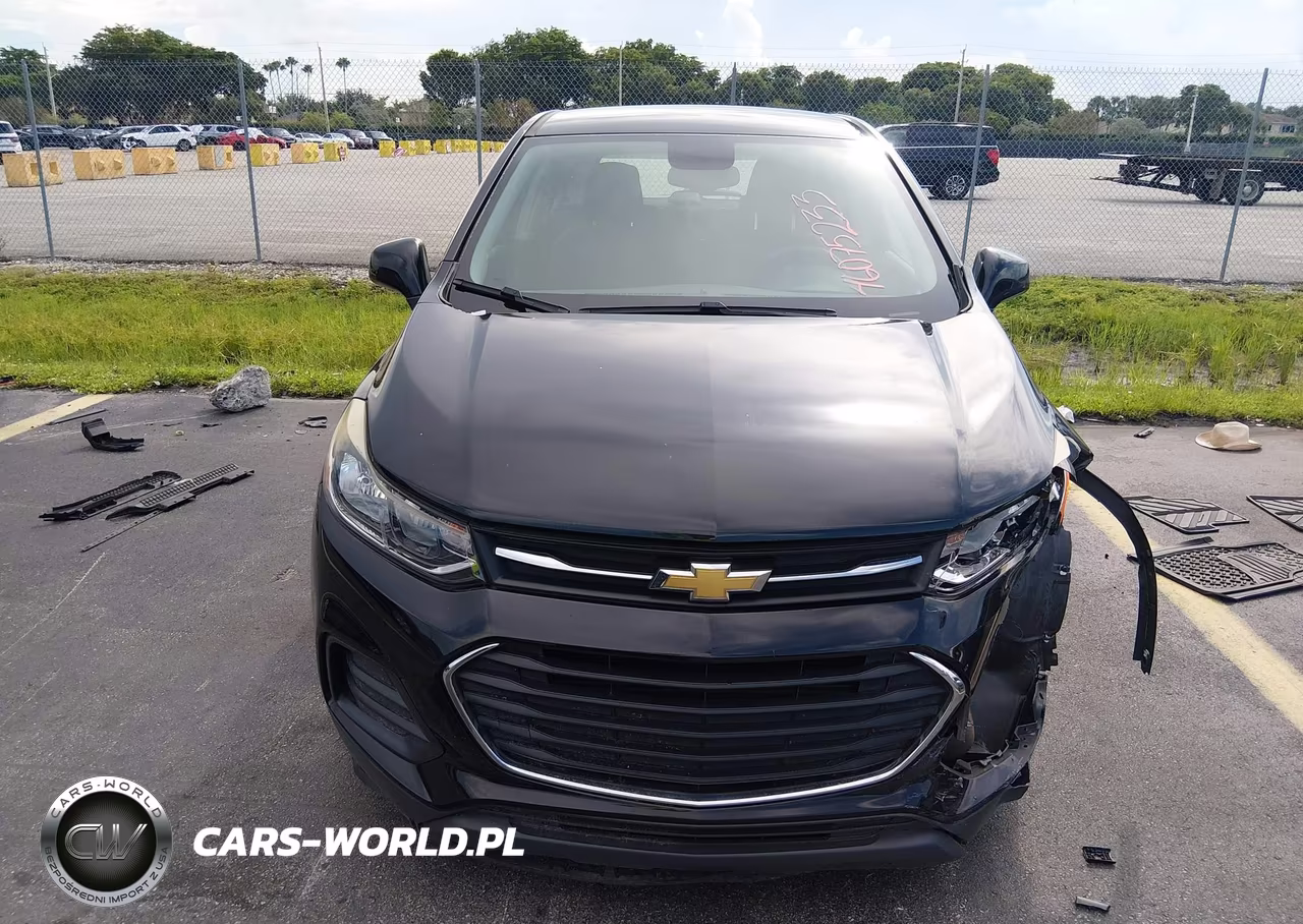 2018 Chevrolet Trax Ls VIN:3GNCJKSB8JL379703 - 12