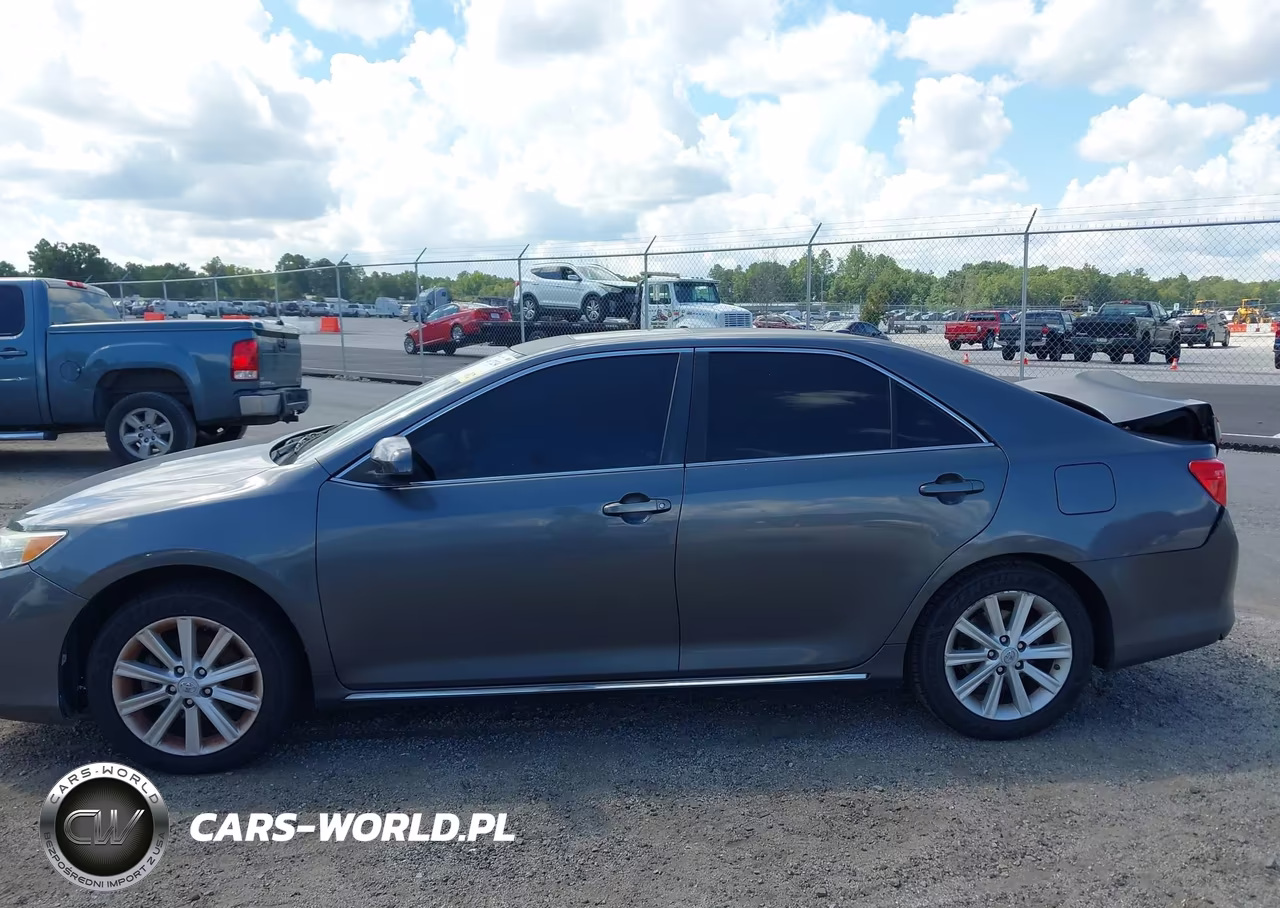 2012 Toyota Camry Xle VIN:4T1BF1FK0CU585452 - 14