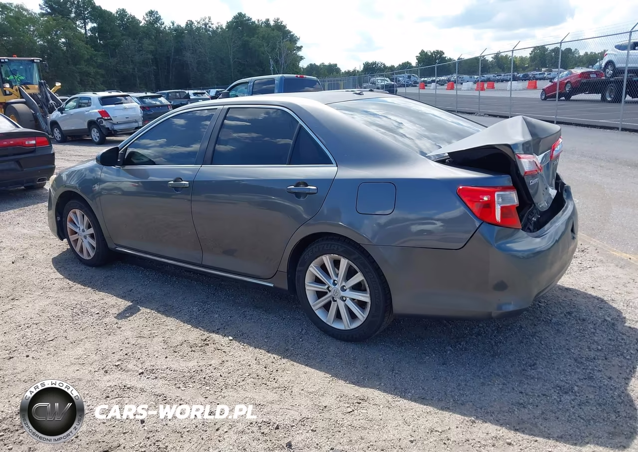 2012 Toyota Camry Xle VIN:4T1BF1FK0CU585452 - 3