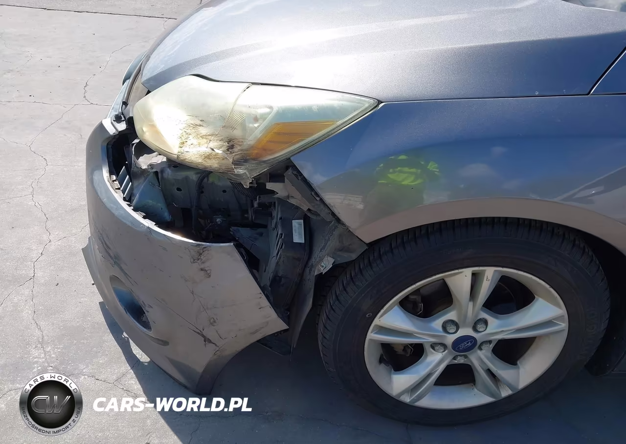 2014 Ford Focus Se VIN:1FADP3K22EL283087 - 6