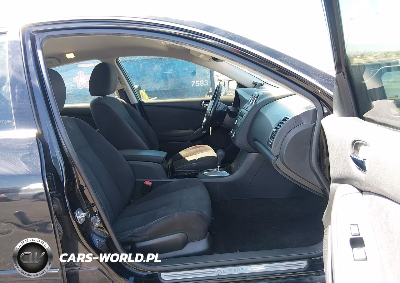 2012 Nissan Altima 2.5 S VIN:1N4AL2AP8CN401036 - 5