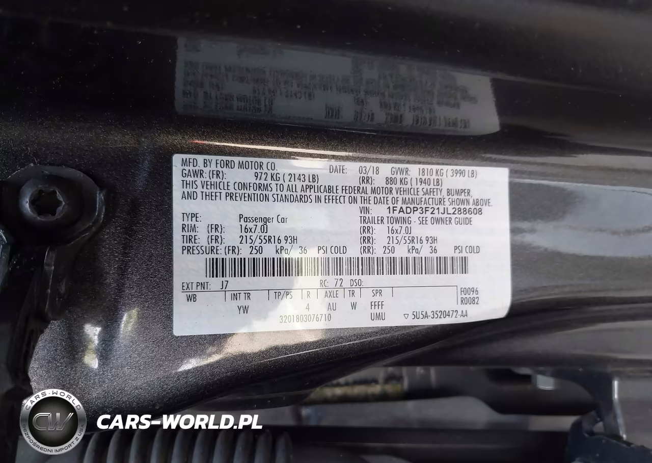 2018 Ford Focus Se VIN:1FADP3F21JL288608 - 9