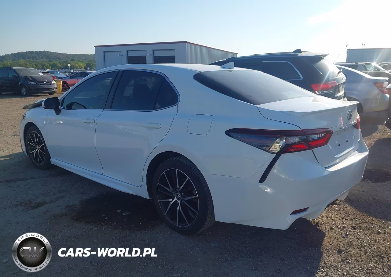 2022 Toyota Camry Se VIN:4T1G11AK3NU058083 - 3