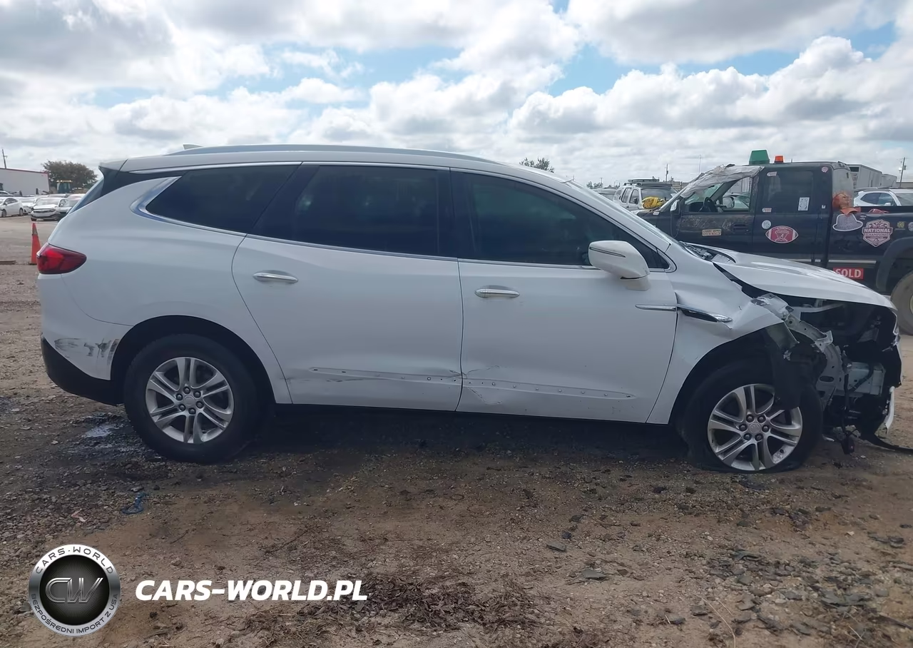 2018 Buick Enclave Essence VIN:5GAERBKW9JJ262895 - 13