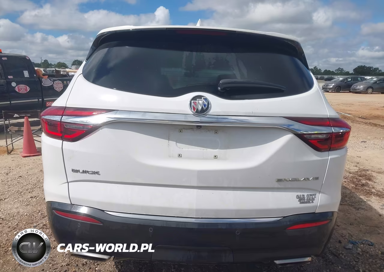 2018 Buick Enclave Essence VIN:5GAERBKW9JJ262895 - 16