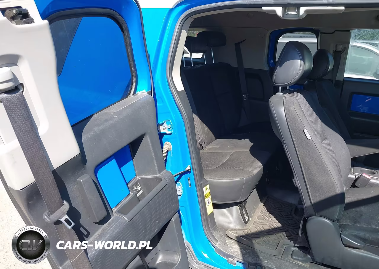 2007 Toyota Fj Cruiser VIN:JTEBU11F670078813 - 8