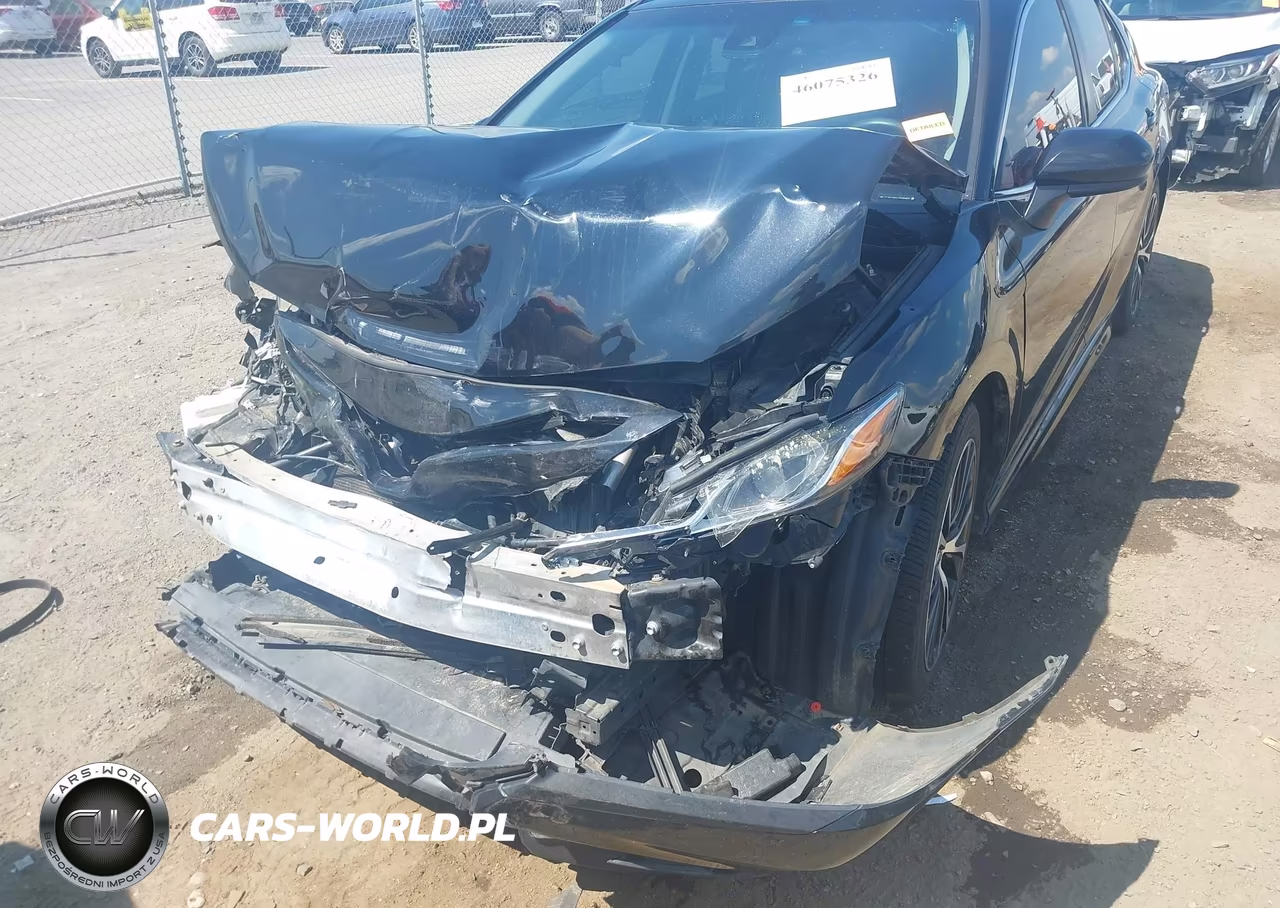 2018 Toyota Camry Se VIN:4T1B11HK4JU060077 - 6