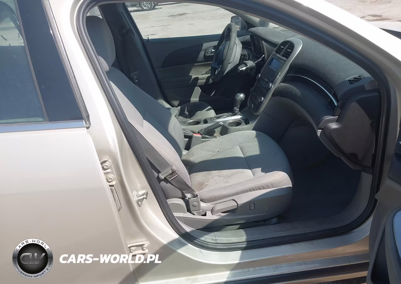 2014 Chevrolet Malibu 1Ls VIN:1G11B5SL4EF197898 - 5