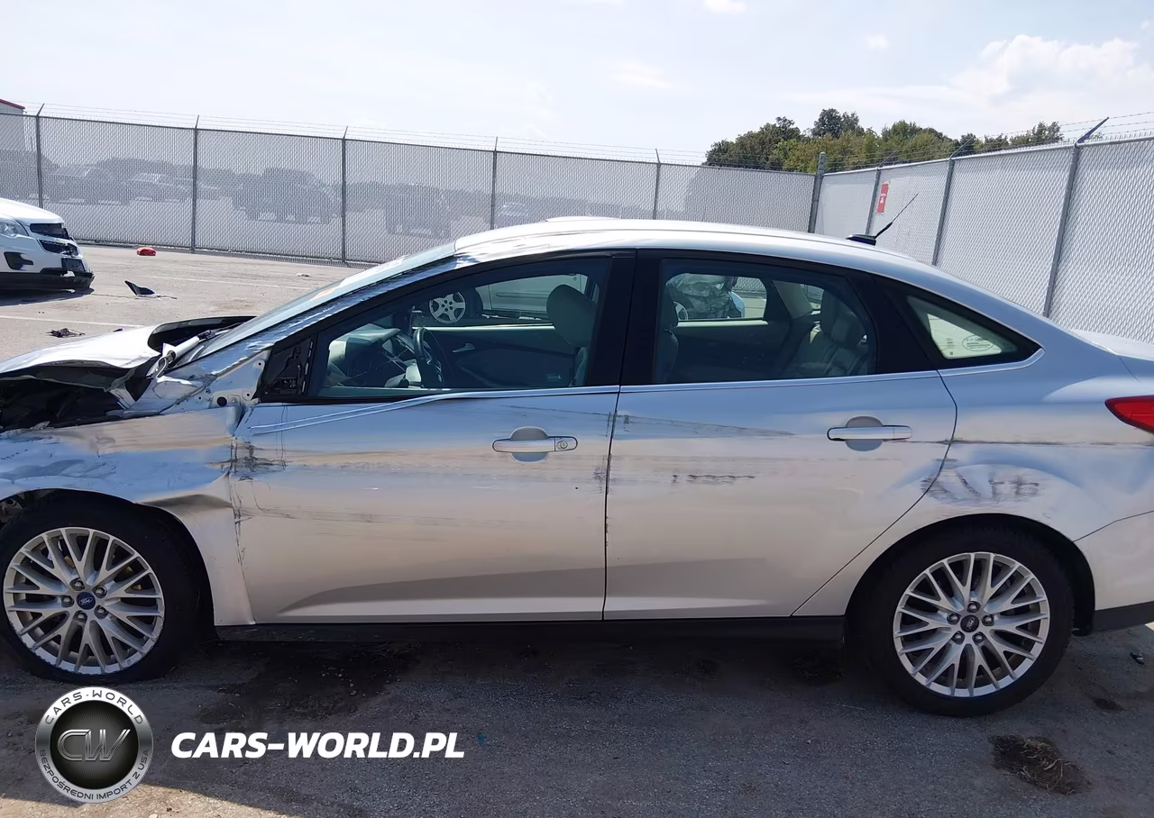 2012 Ford Focus Sel VIN:1FAHP3H24CL461832 - 15