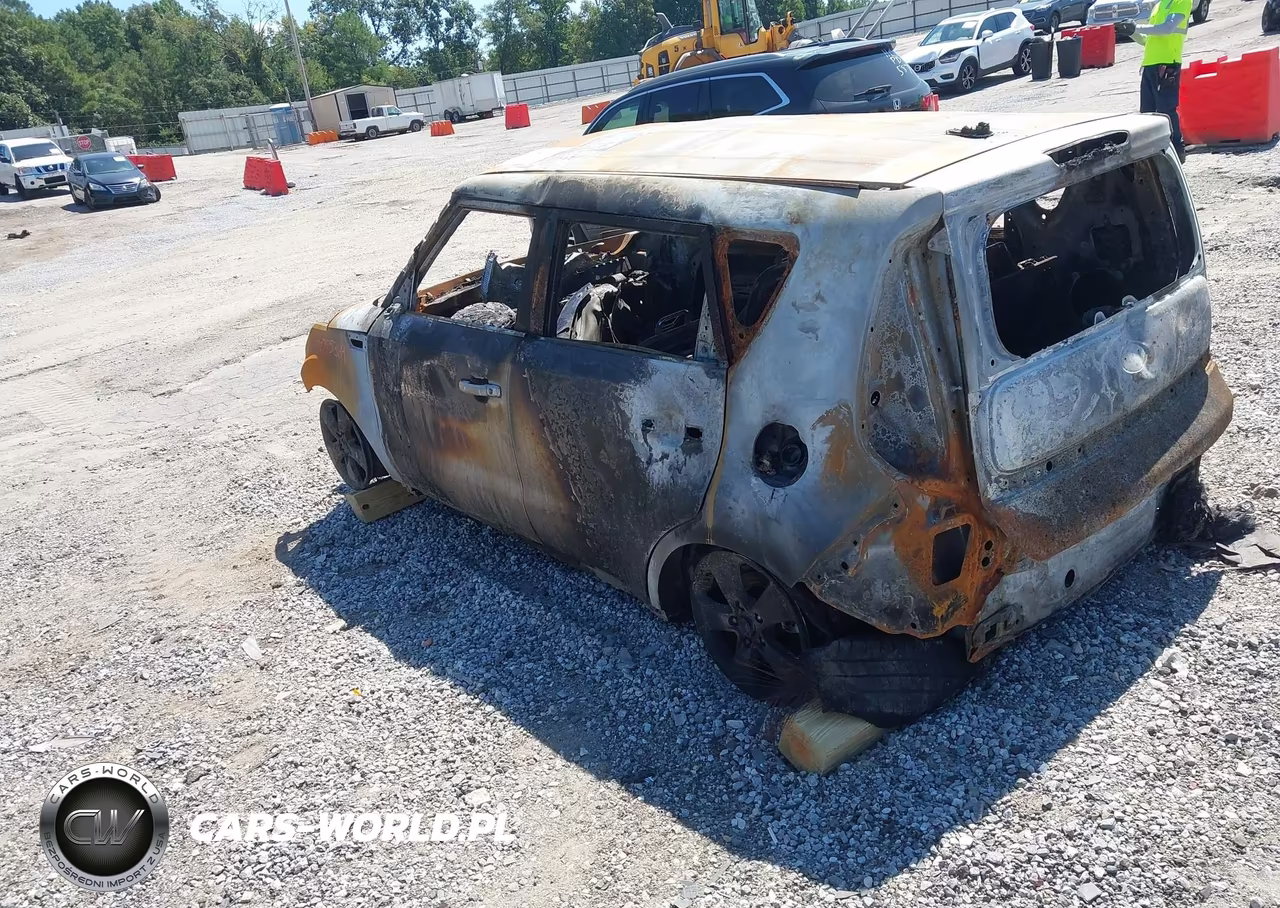 2018 Kia Soul VIN:KNDJN2A20J7592350 - 3