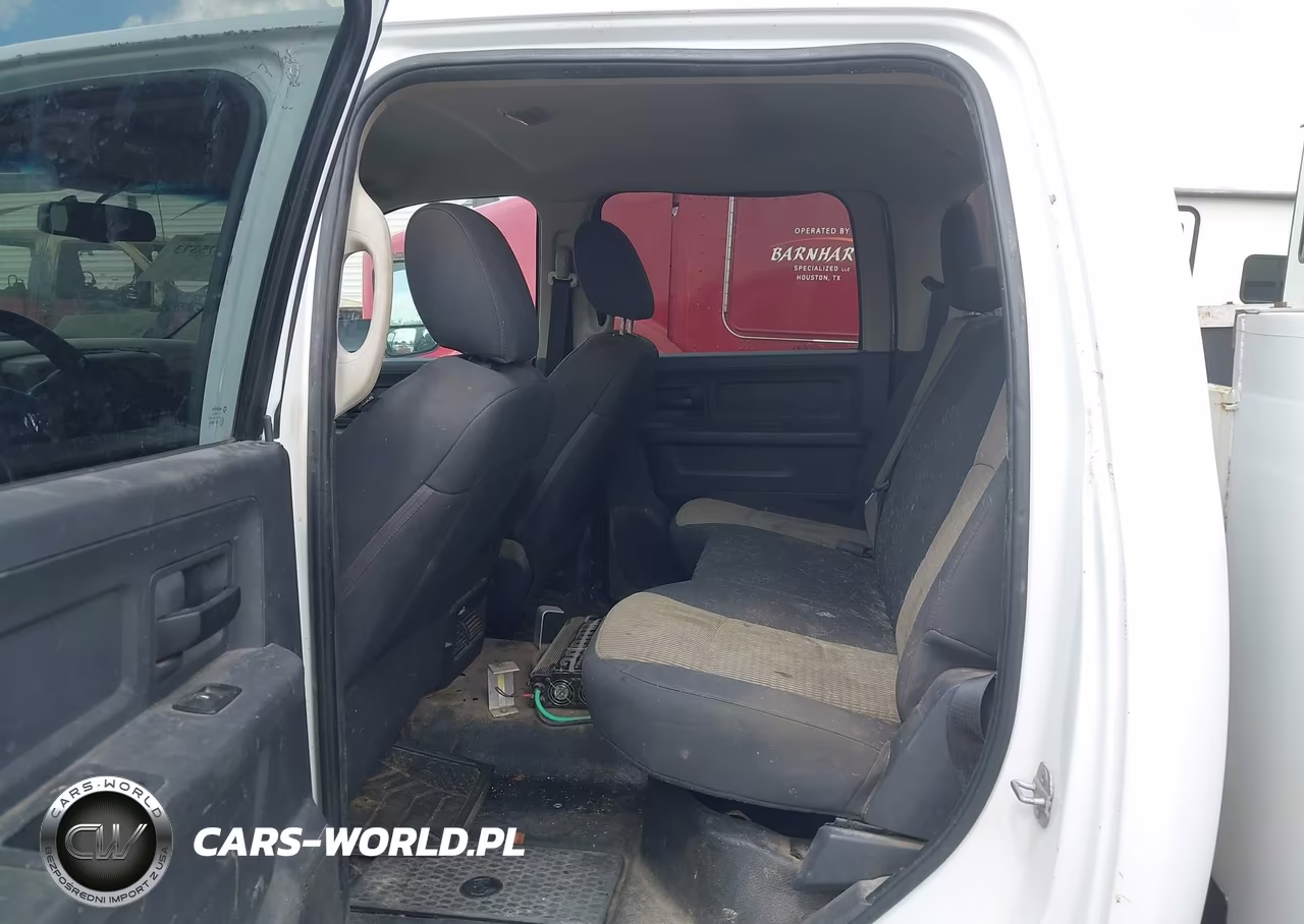 2012 Ram 3500 With Service Body St VIN:3C63D2GL0CG331715 - 7