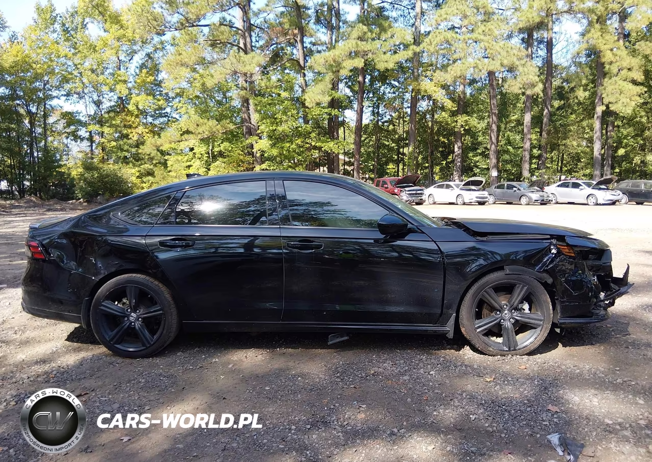 2024 Honda Accord Hybrid Sport-L VIN:1HGCY2F77RA000561 - 13