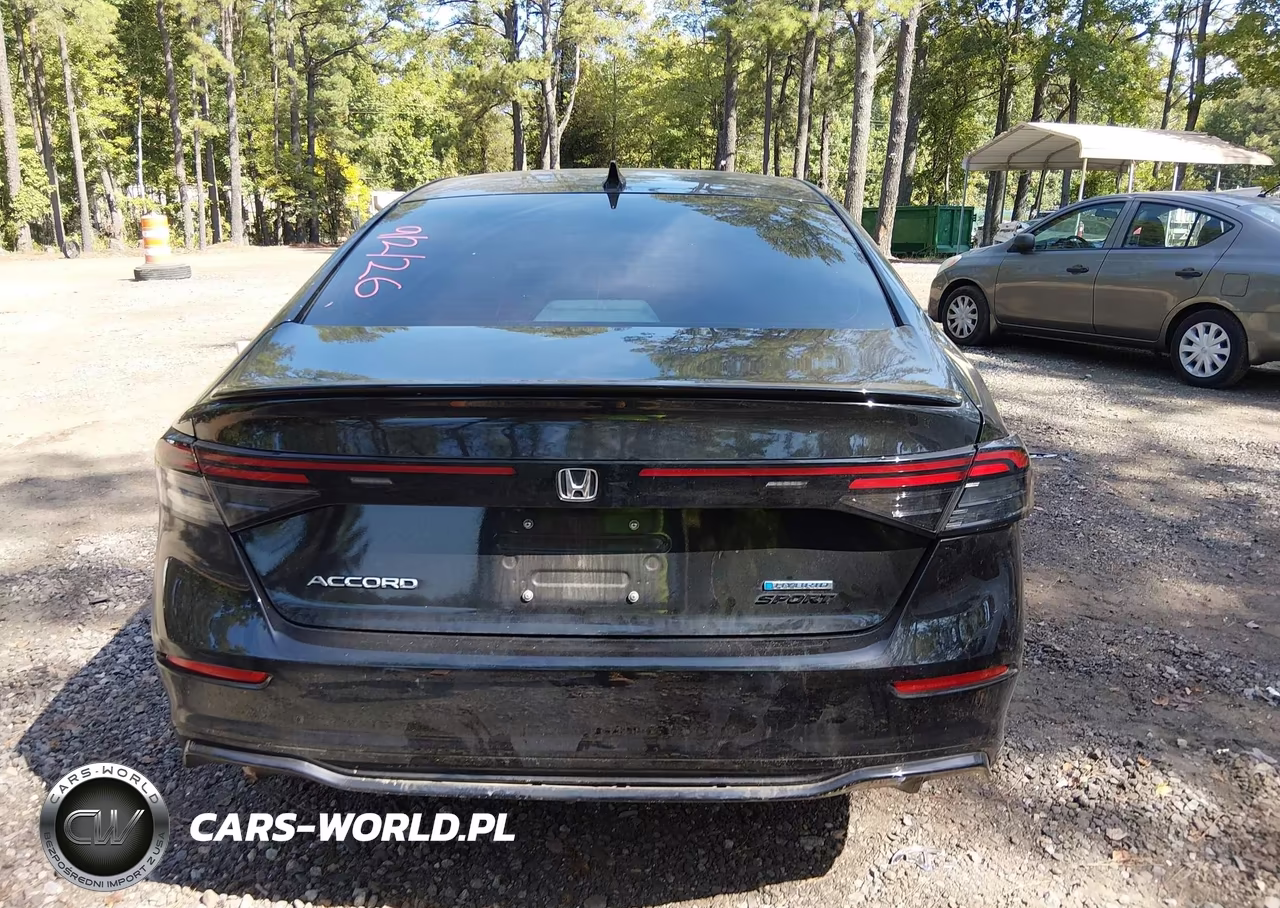 2024 Honda Accord Hybrid Sport-L VIN:1HGCY2F77RA000561 - 16