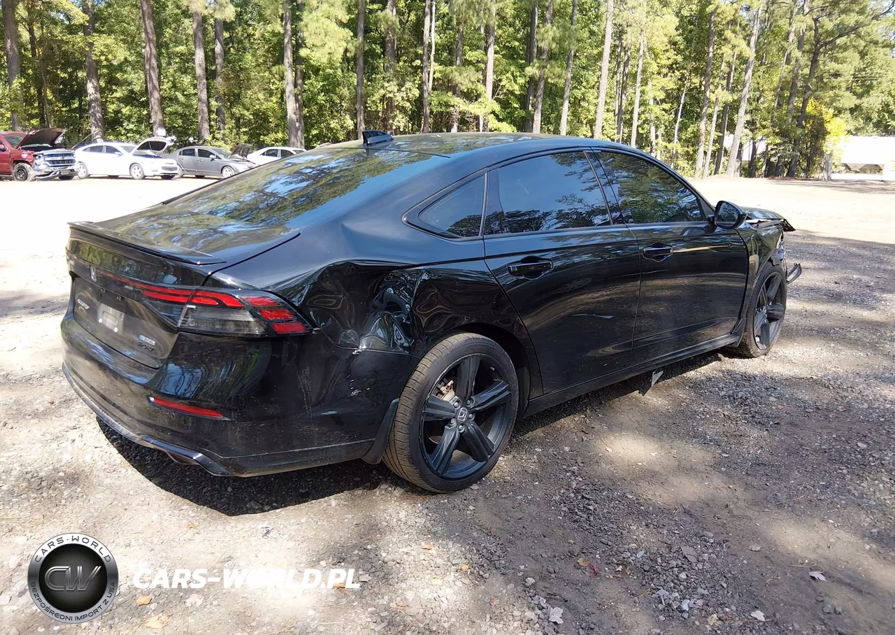 2024 Honda Accord Hybrid Sport-L VIN:1HGCY2F77RA000561 - 4