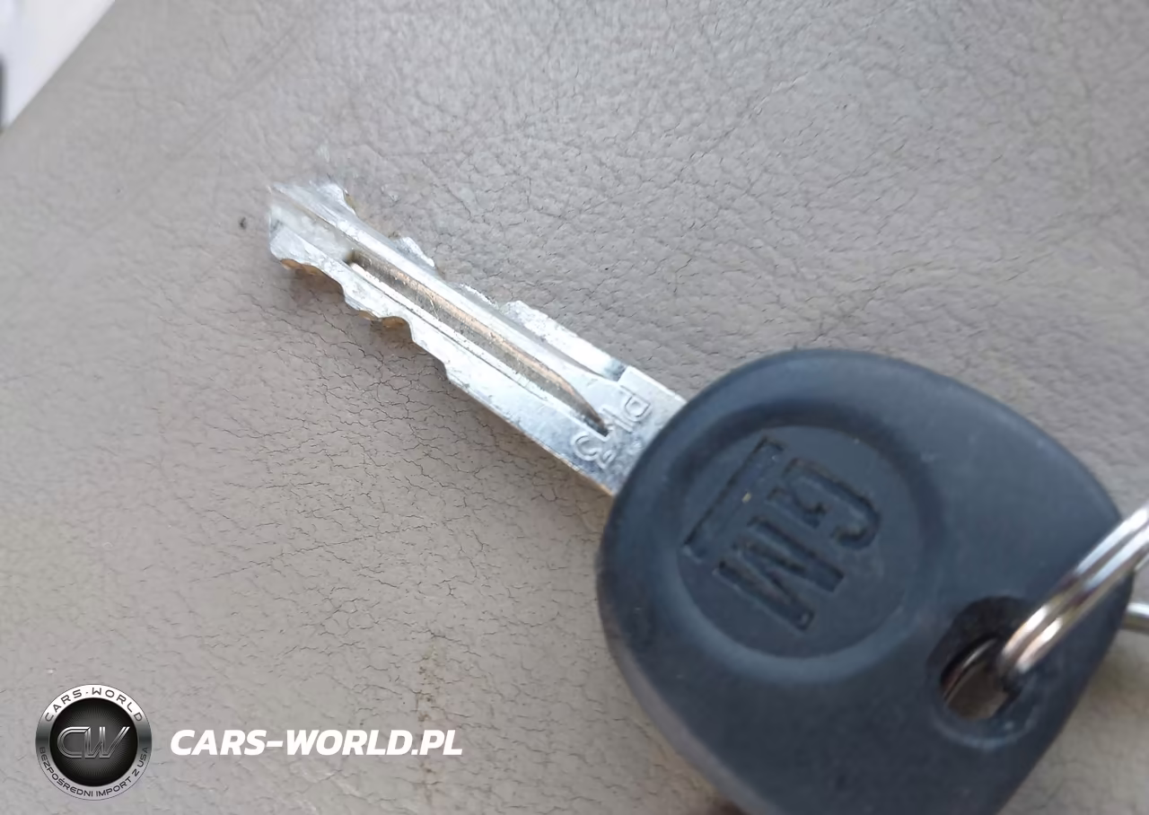 2009 Buick Lacrosse Cxl VIN:2G4WD582691106001 - 11