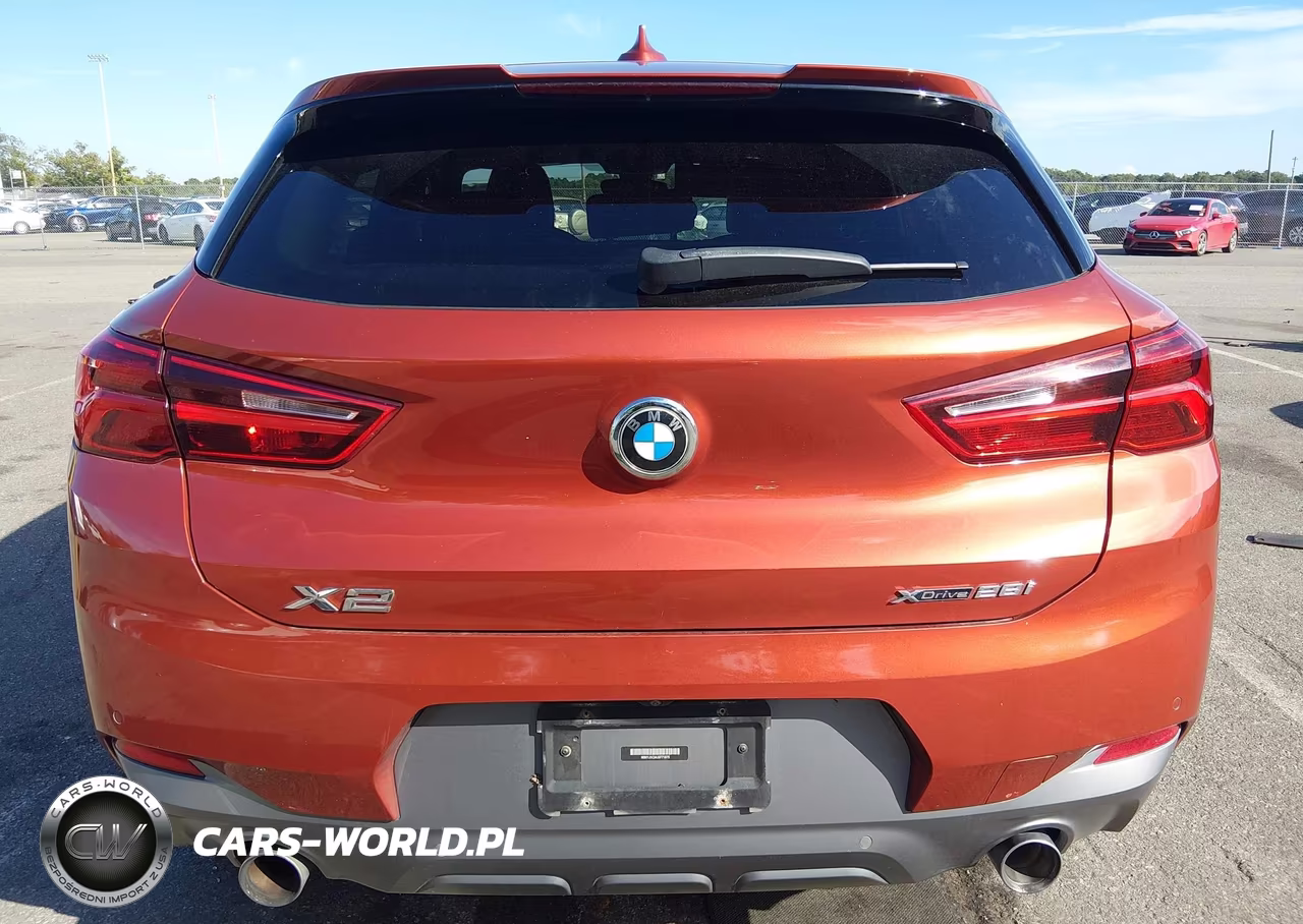 2018 BMW X2 xDrive28I VIN:WBXYJ5C34JEF71875 - 14