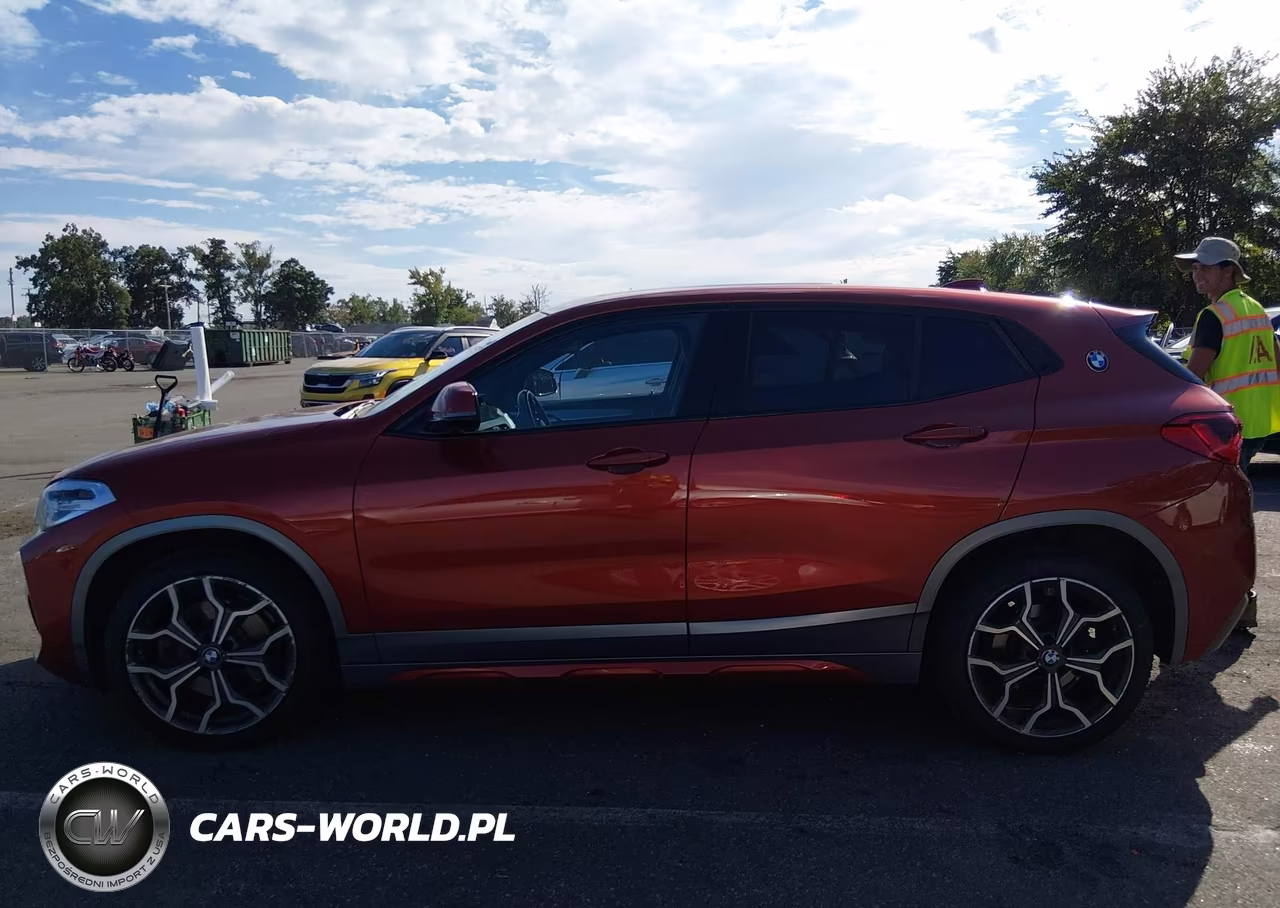 2018 BMW X2 xDrive28I VIN:WBXYJ5C34JEF71875 - 15