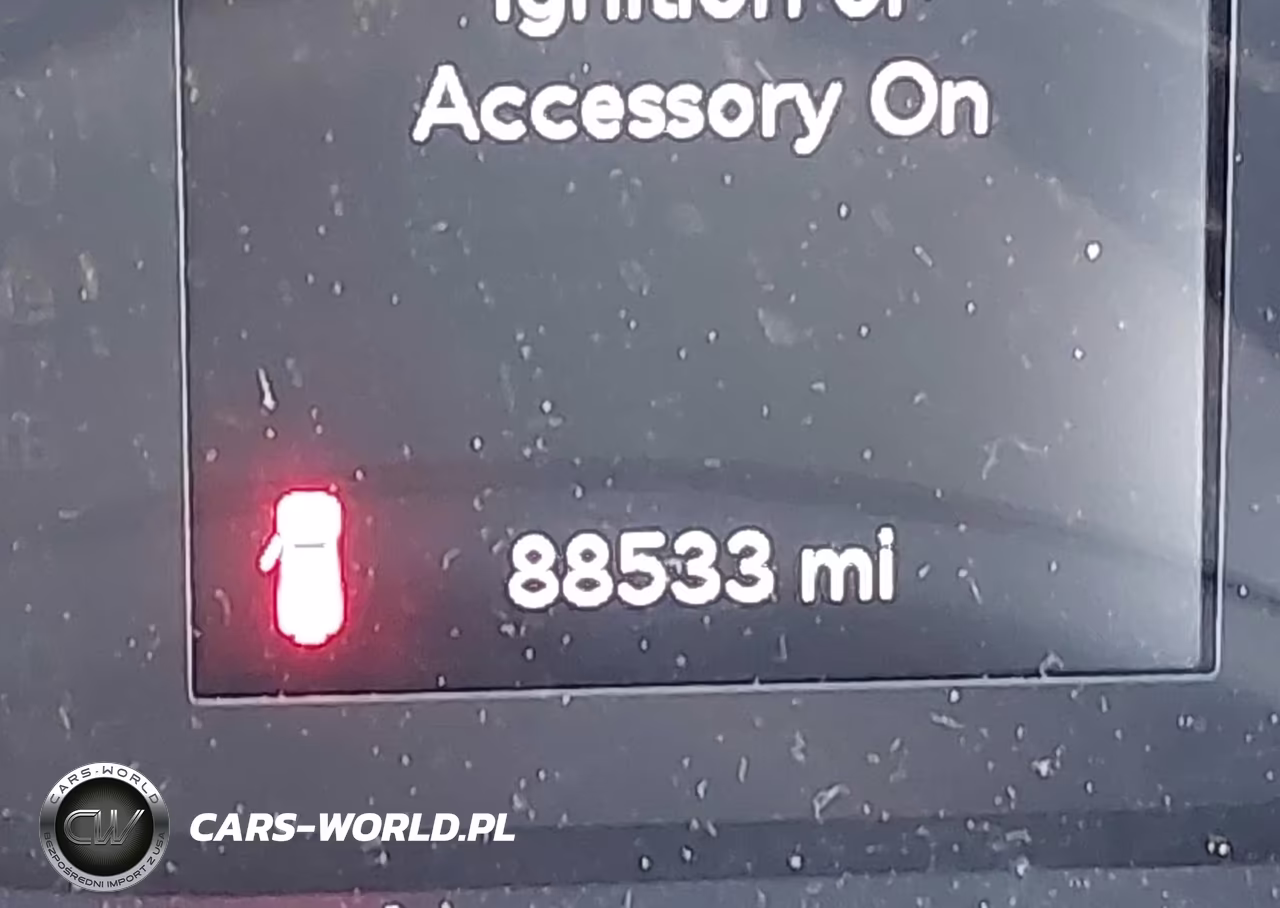 2018 Jeep Wrangler Unlimited Sport 4X4 VIN:1C4HJXDG3JW172229 - 15
