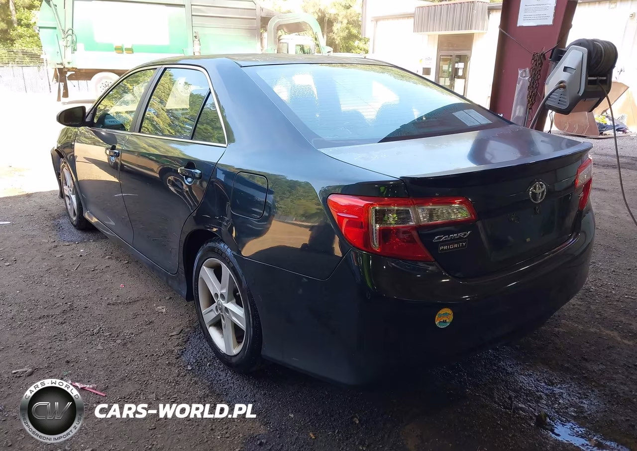 2012 Toyota Camry Se VIN:4T1BF1FK0CU173399 - 3