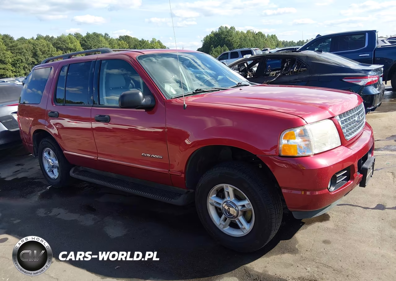 2004 Ford Explorer Xlt