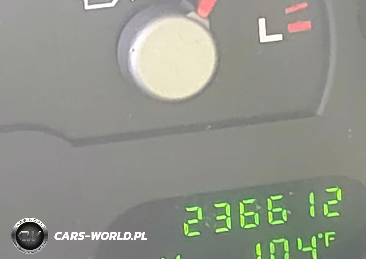 2004 Ford Explorer Xlt VIN:1FMZU63K34UB32126 - 15
