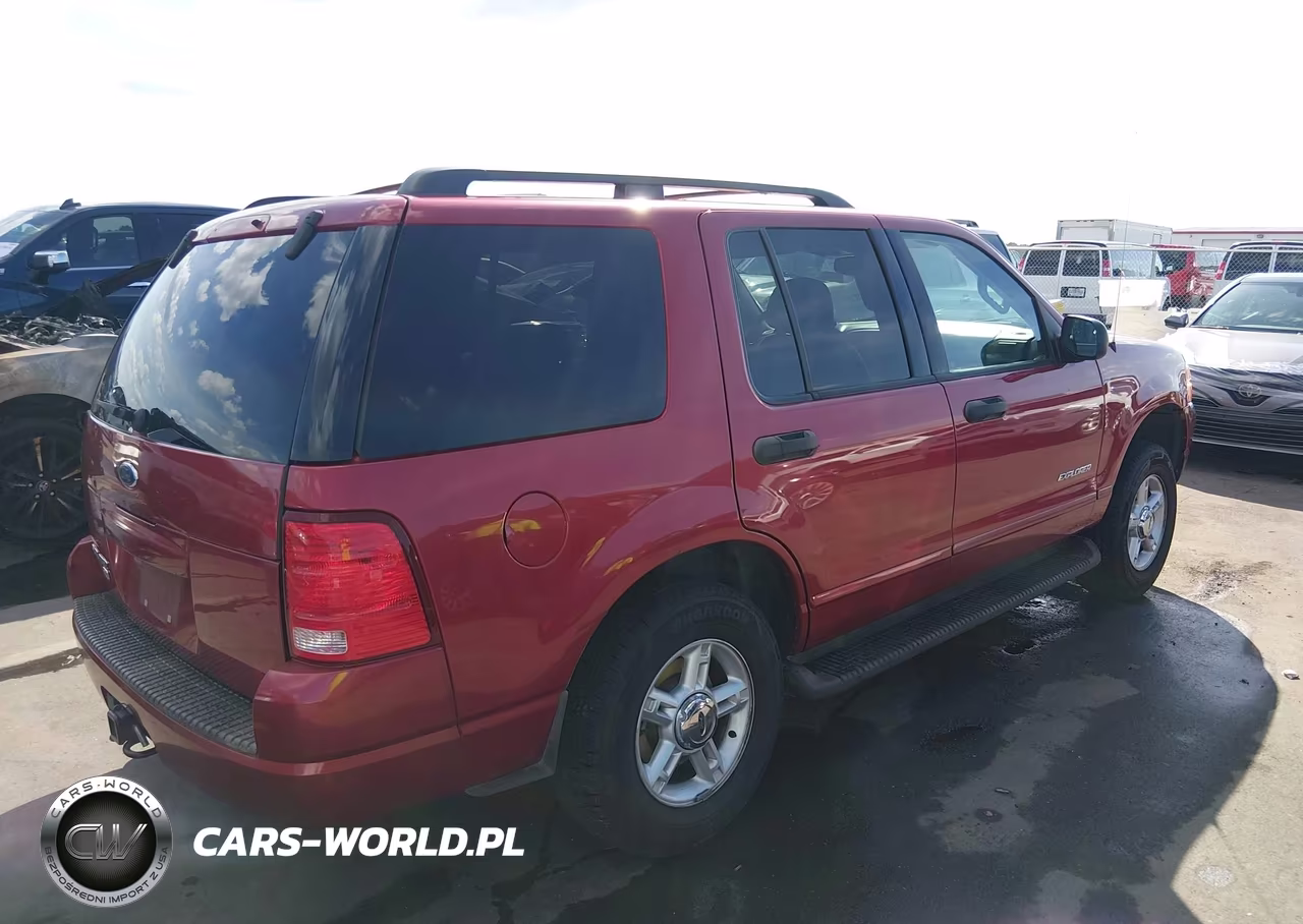 2004 Ford Explorer Xlt VIN:1FMZU63K34UB32126 - 4