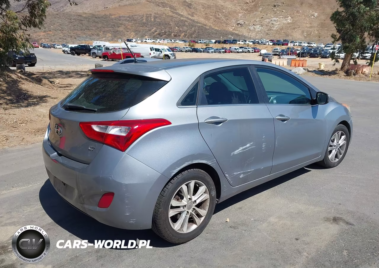 2014 Hyundai Elantra Gt VIN:KMHD35LH1EU193522 - 4