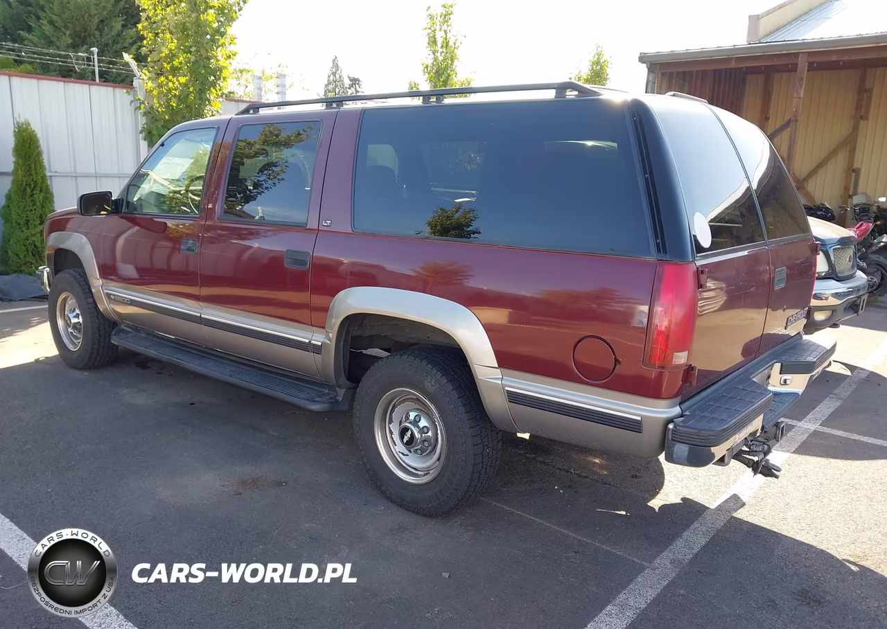 1999 Chevrolet Suburban 2500 VIN:1GNGK26J4XJ392027 - 3