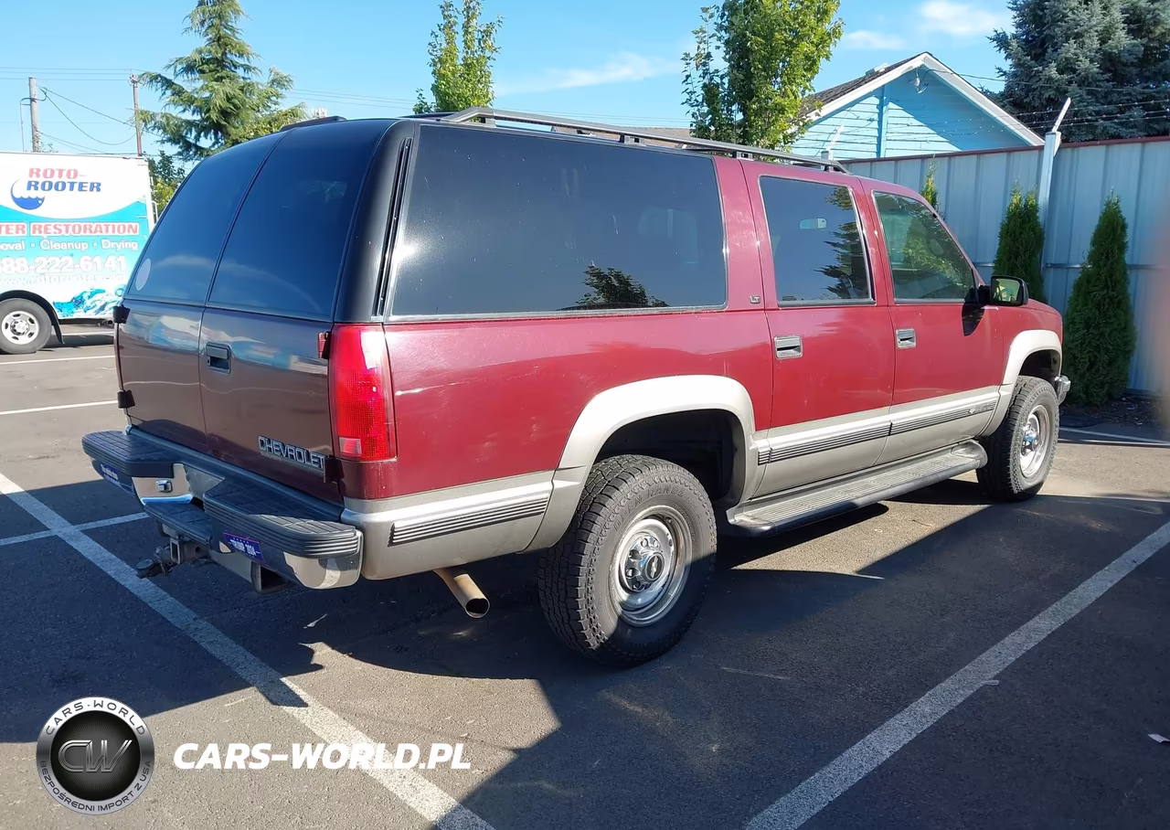 1999 Chevrolet Suburban 2500 VIN:1GNGK26J4XJ392027 - 4