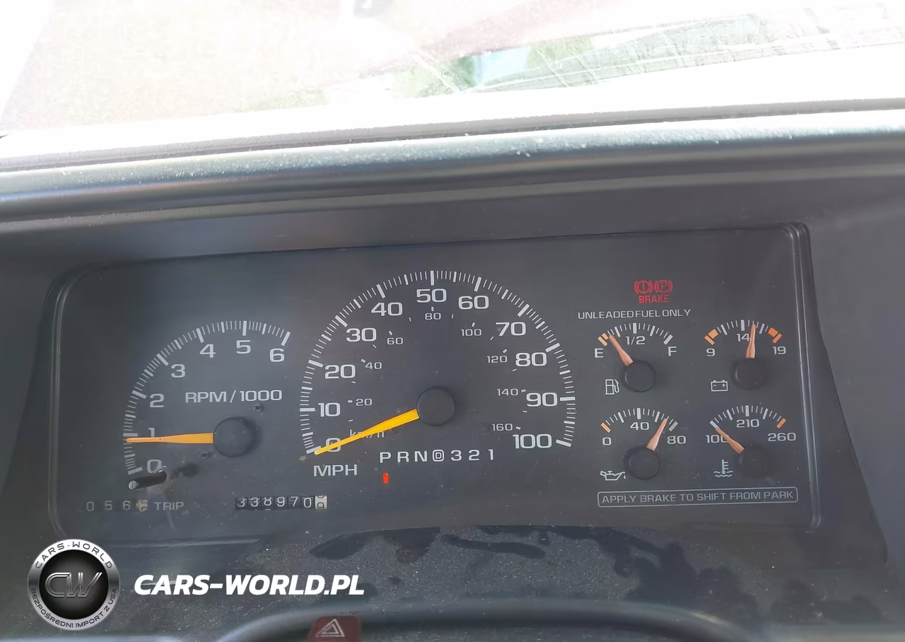 1999 Chevrolet Suburban 2500 VIN:1GNGK26J4XJ392027 - 7