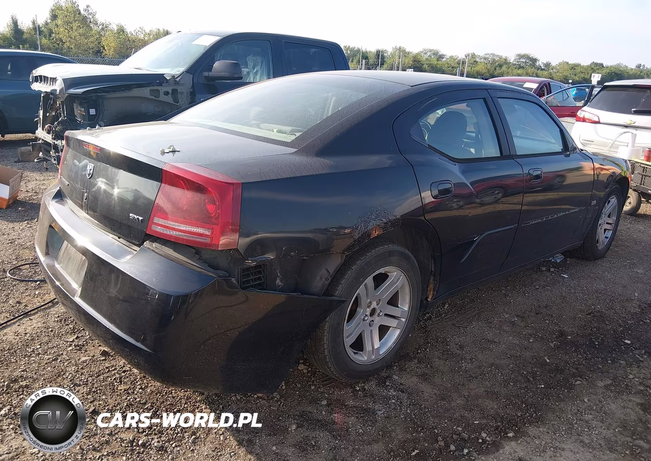 2007 Dodge Charger VIN:2B3KA43G17H601978 - 4