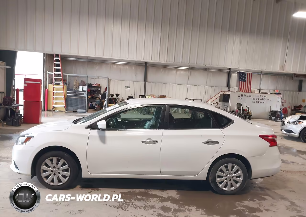 2018 Nissan Sentra S VIN:3N1AB7AP8JY224453 - 14