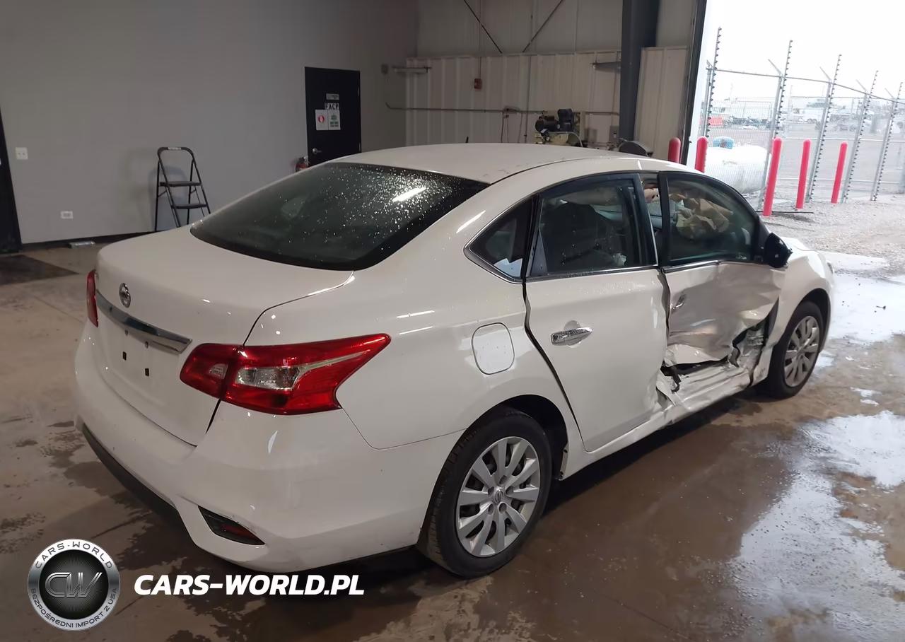 2018 Nissan Sentra S VIN:3N1AB7AP8JY224453 - 4