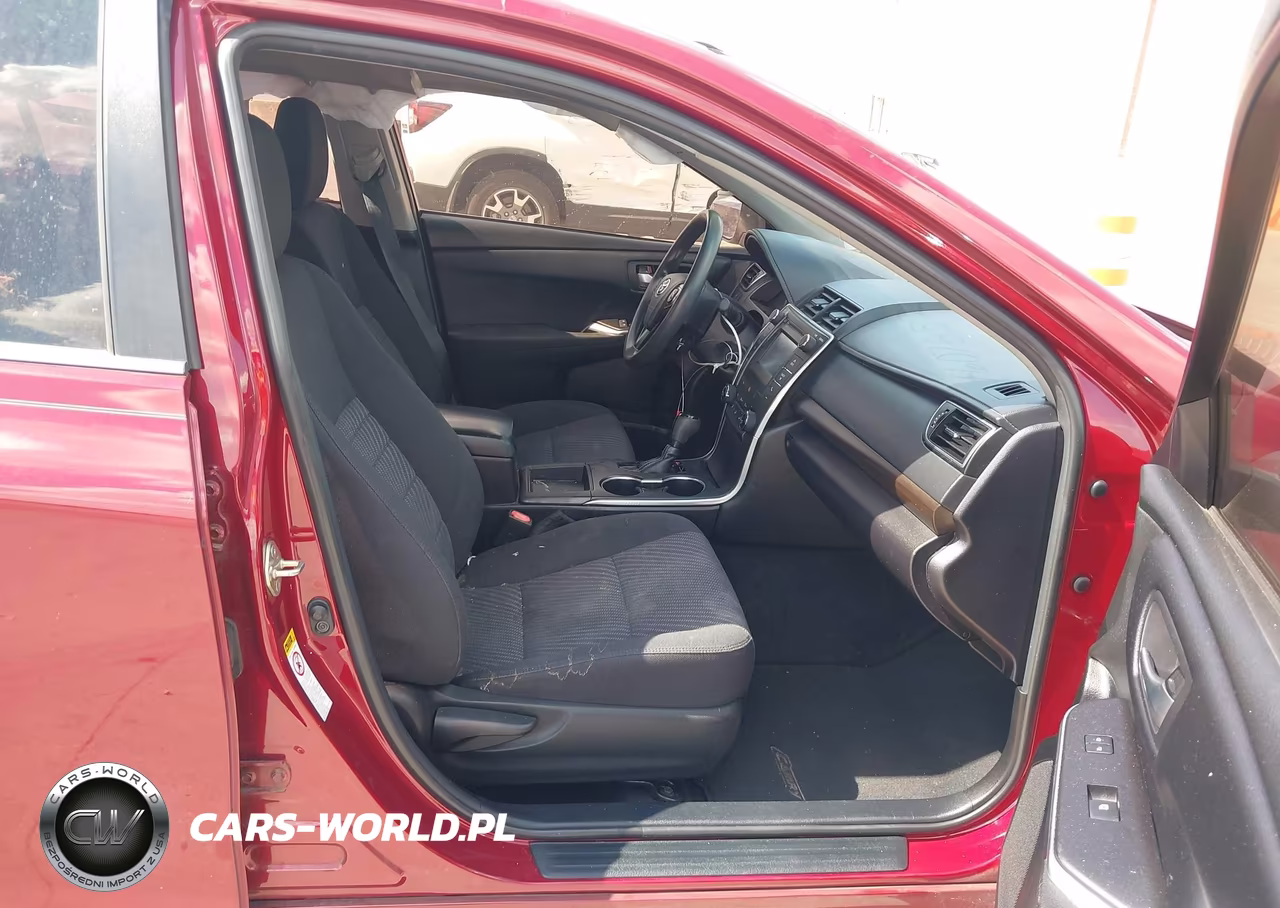 2017 Toyota Camry Le VIN:4T1BF1FK4HU813251 - 5