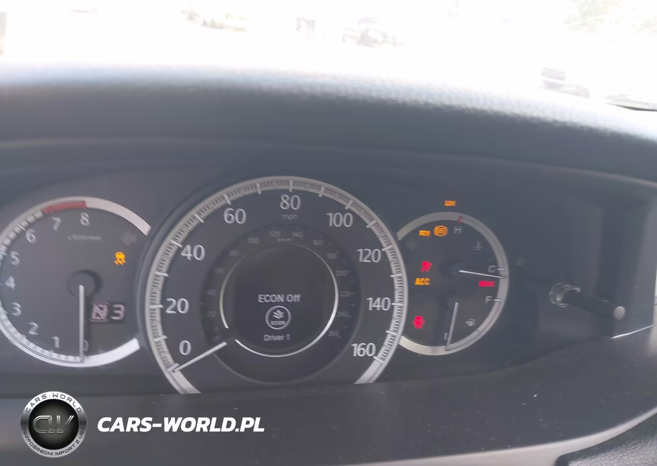 2015 Honda Accord Touring VIN:1HGCR3F99FA030757 - 7