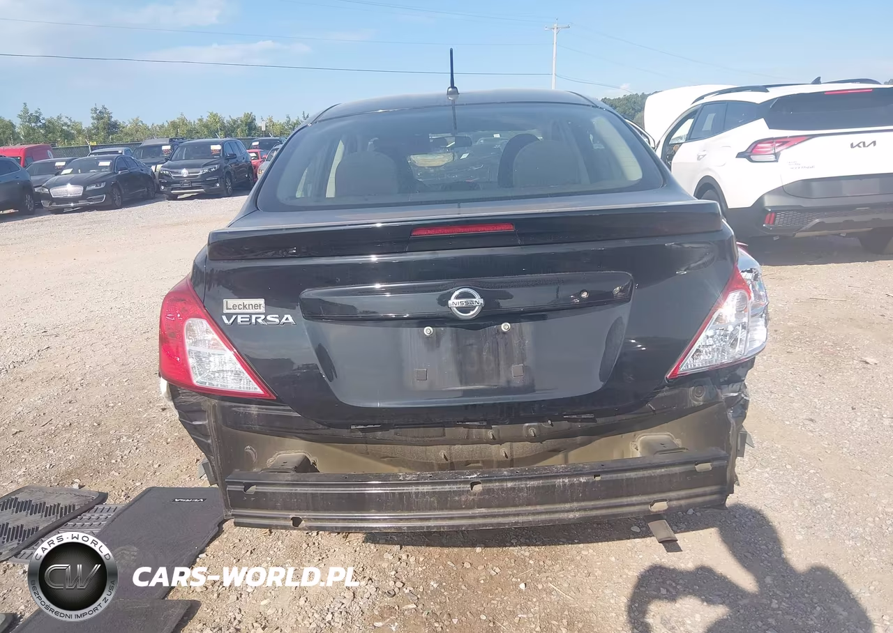 2018 Nissan Versa 1.6 S+ VIN:3N1CN7AP4JL808488 - 16