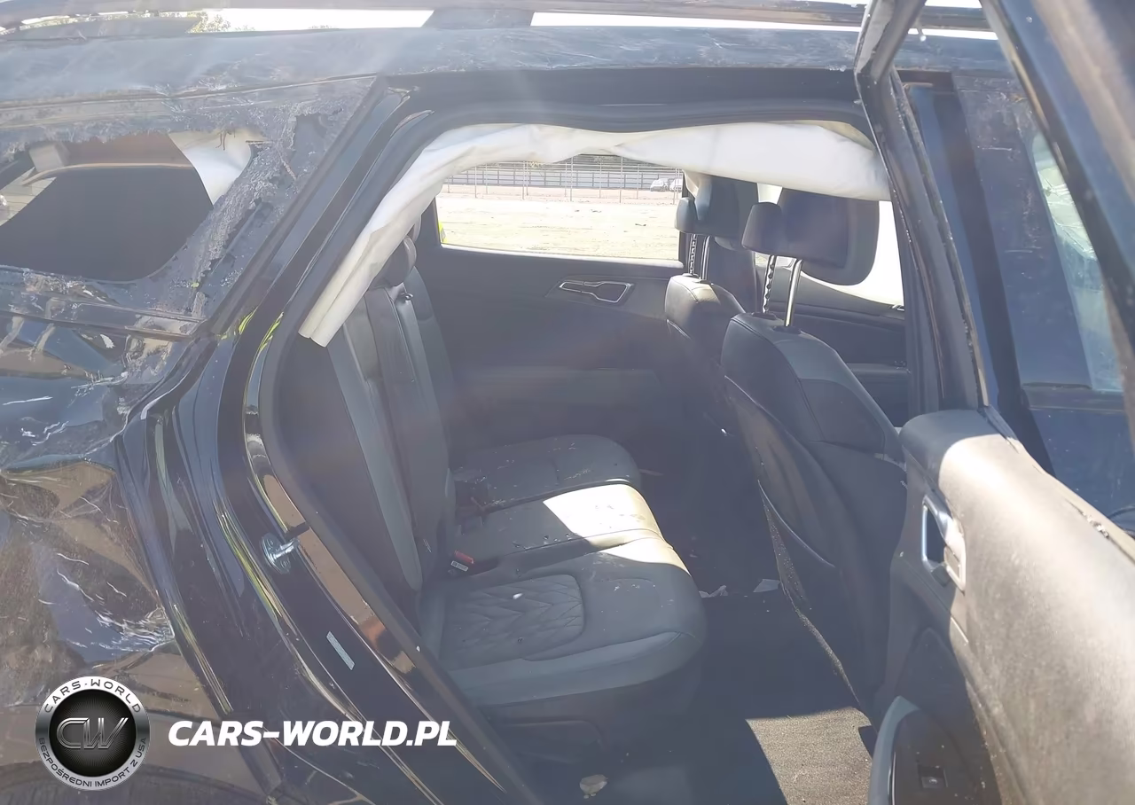 2023 Kia Sportage X-Line VIN:5XYK6CAF3PG110718 - 8