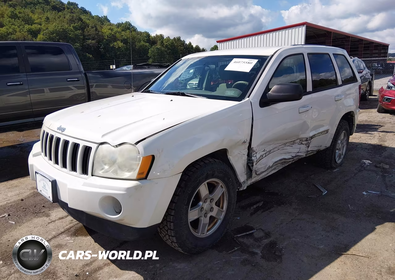 2007 Jeep Grand Cherokee Laredo VIN:1J8GR48K17C640396 - 2