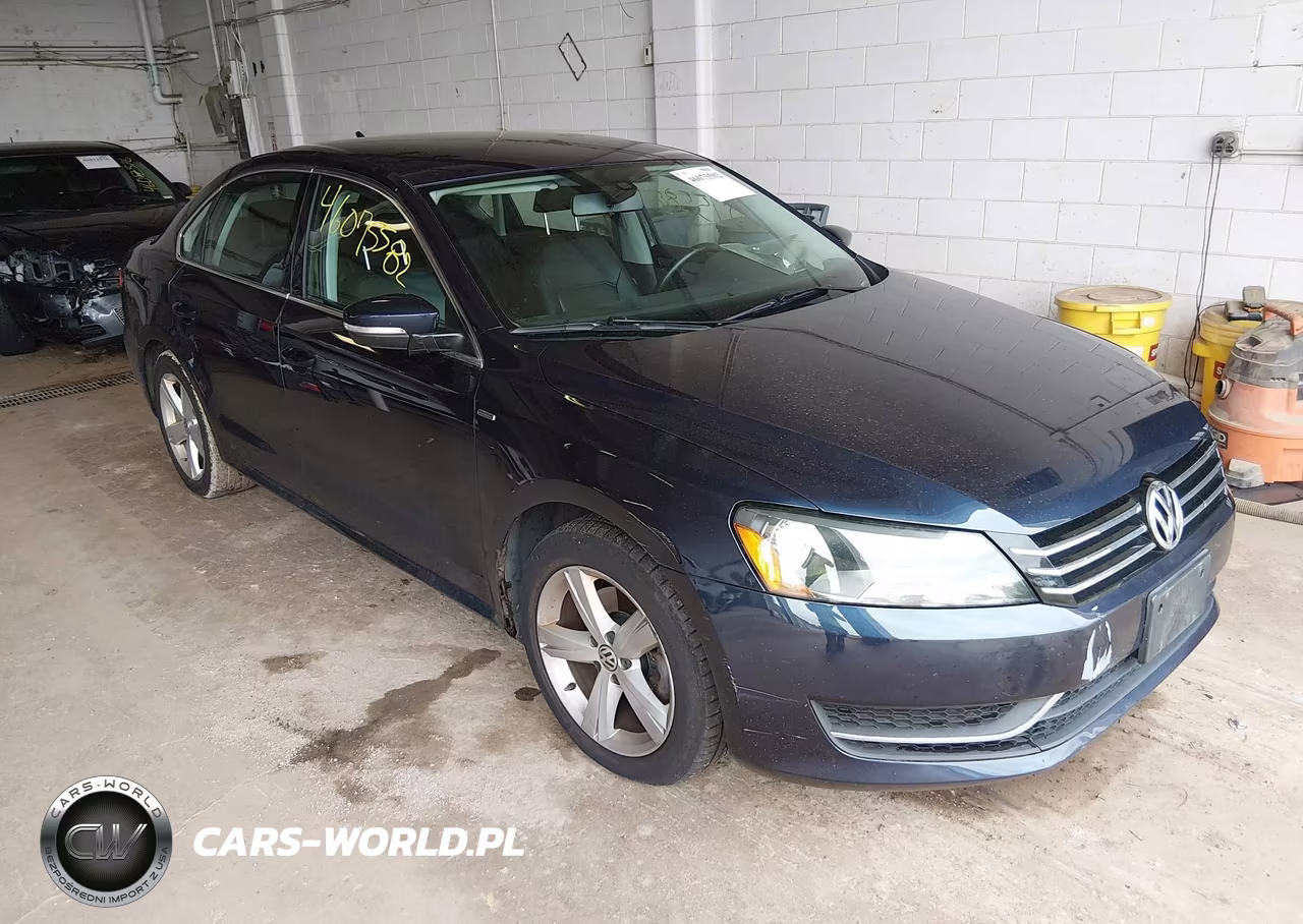 2014 Volkswagen Passat 1.8T Wolfsburg Edition