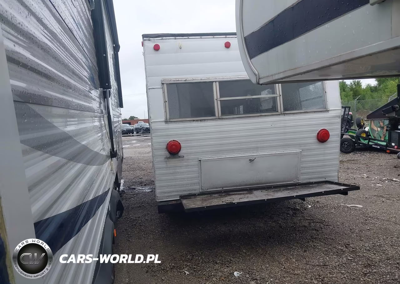 1972 Shasta Starflyte VIN:00000000000V32629 - 3