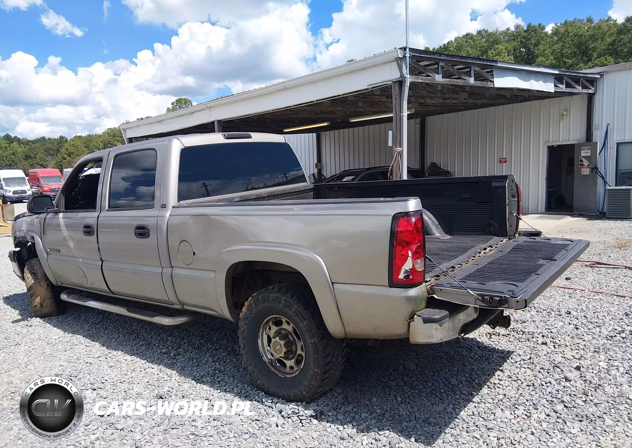 2003 Chevrolet Silverado 2500Hd Lt VIN:1GCHK23U83F167554 - 3