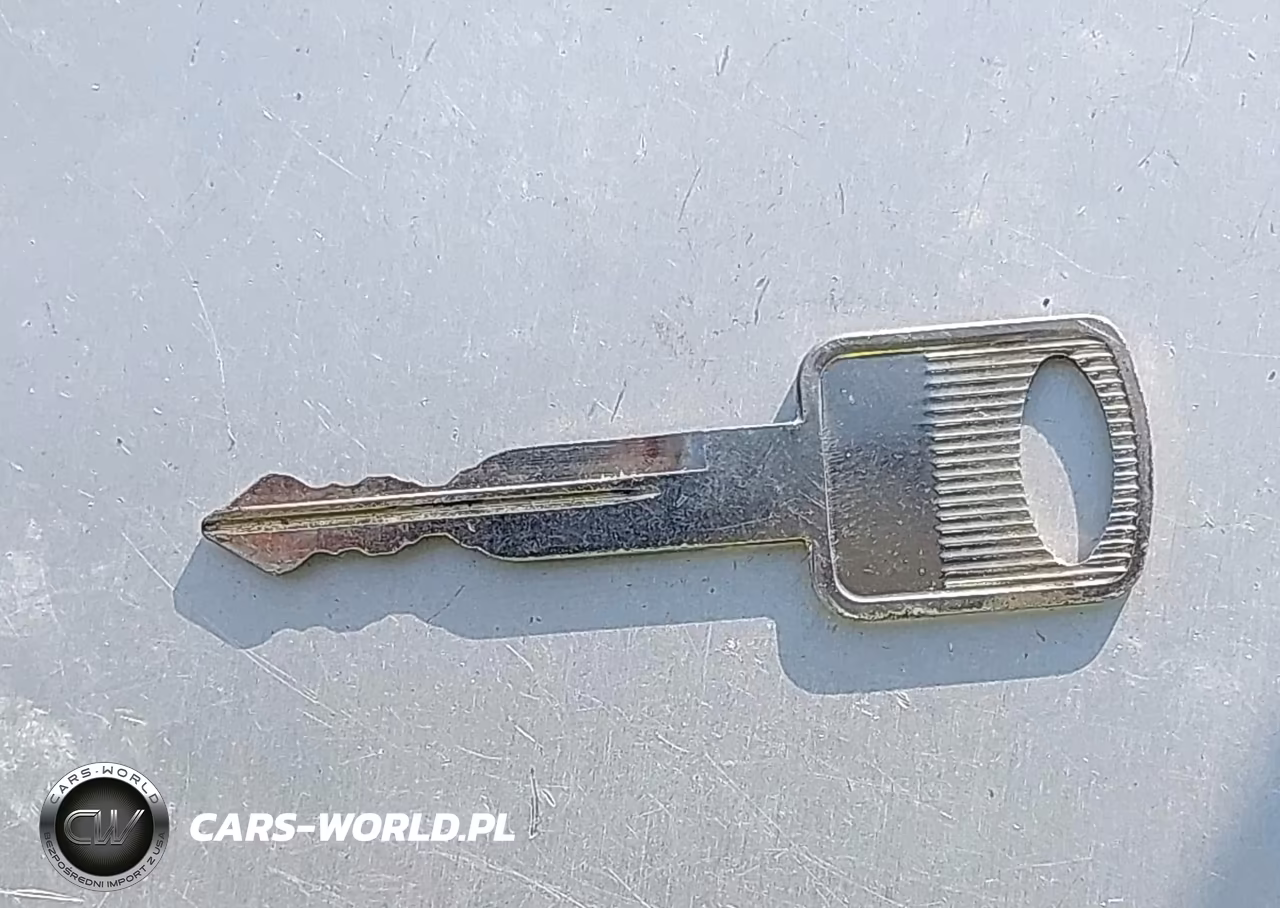 1996 Ford Taurus Gl VIN:1FALP57U6TG143843 - 11